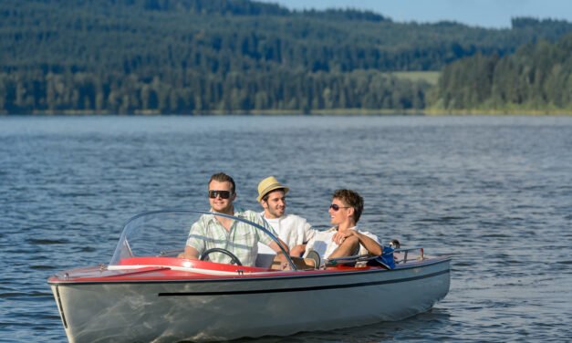 Smooth Sailing: Essential Boating Tips for Beginners